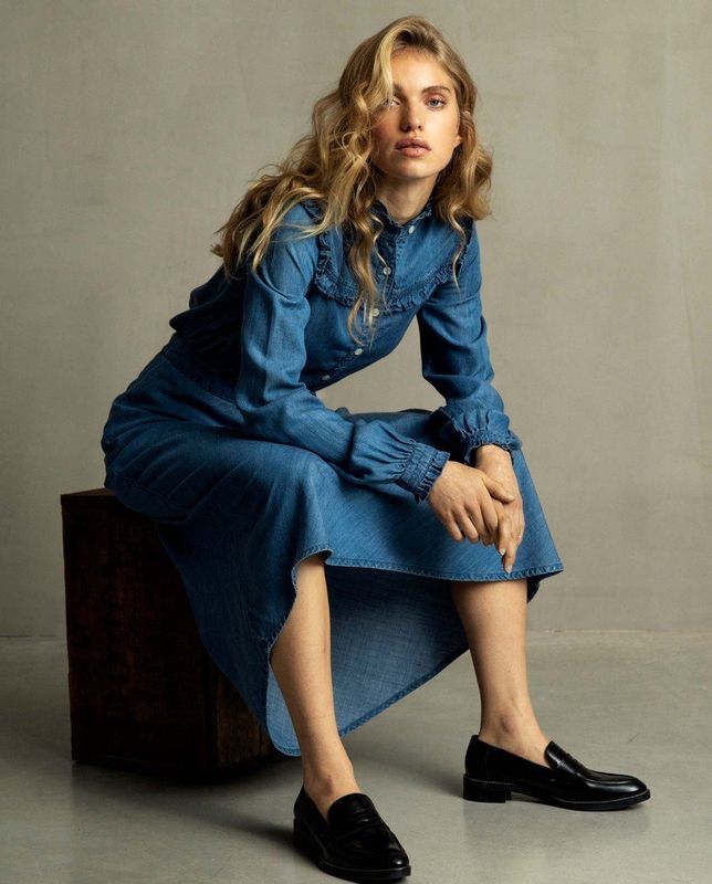JORDAN LYOCELL RUFFLE BLOUSE